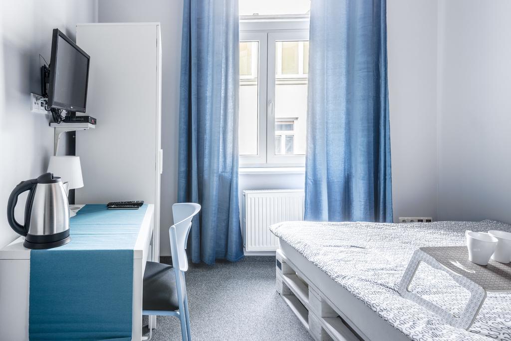 Mish Mash Nowogrodzka Hostel Varşovia Cameră foto